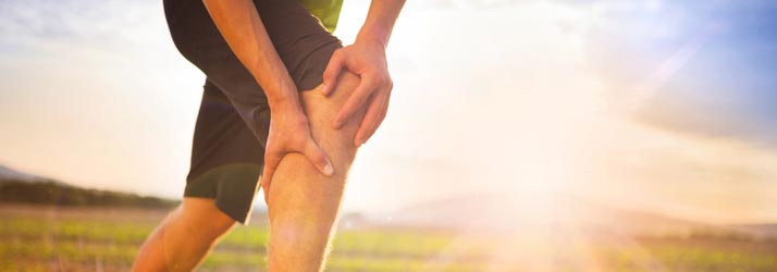 How To Treat Knee Pain Naturally in St. Louis
